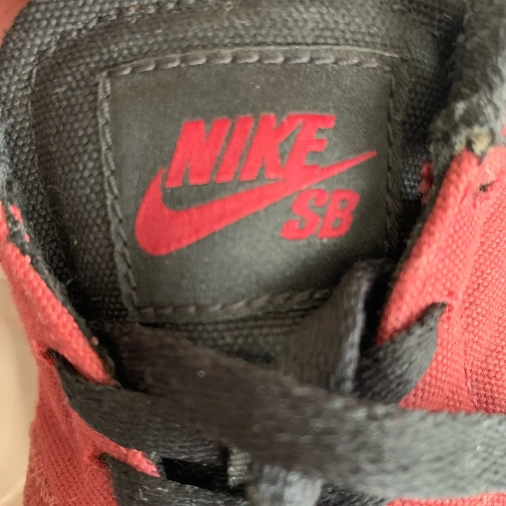 Nike Kids Burgundy and Black Sneakers